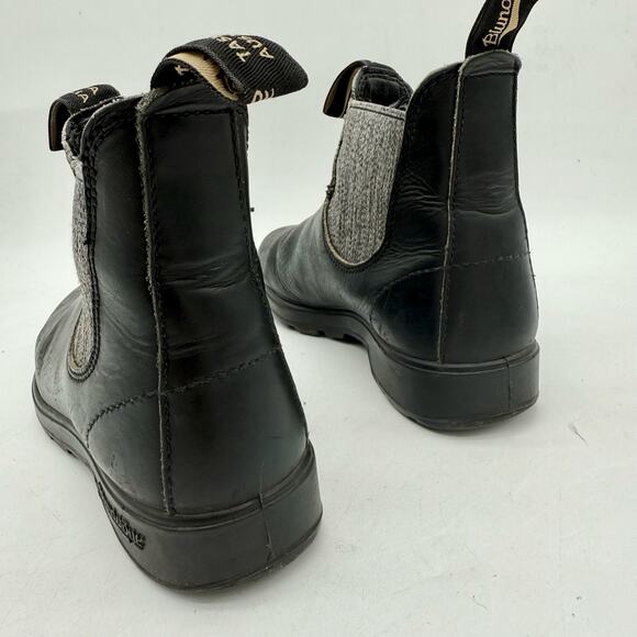 Blundstone Classic Black Leather Pull-On Chelsea Boots Women's Size 6 - Picture 6 of 8